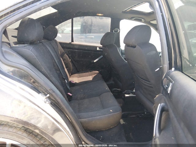 Продажа на аукционе авто 2005 Volkswagen Jetta Gli 1.8t, vin: 3VWSE69M55M057282, номер лота: 45789069