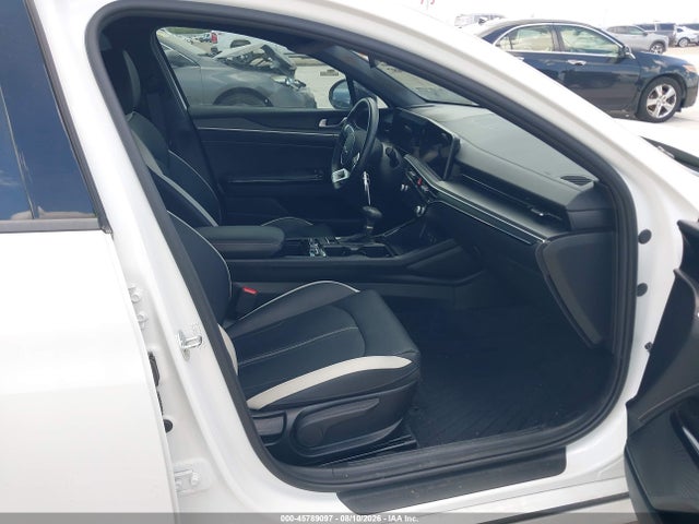 2025 Kia K5 Gt-line მანქანა იყიდება აუქციონზე, vin: KNAG64J74S5337743, აუქციონის ნომერი: 45789097