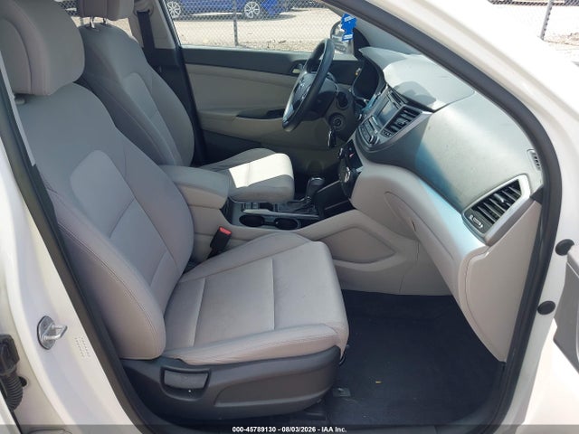 Продажа на аукционе авто 2017 Hyundai Tucson Se, vin: KM8J3CA49HU479579, номер лота: 45789130