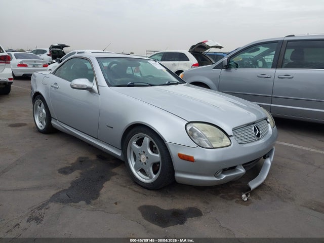 45789145 :رقم المزاد ، WDBKK65F71F200034 vin ، 2001 Mercedes-benz Slk 320 مزاد بيع