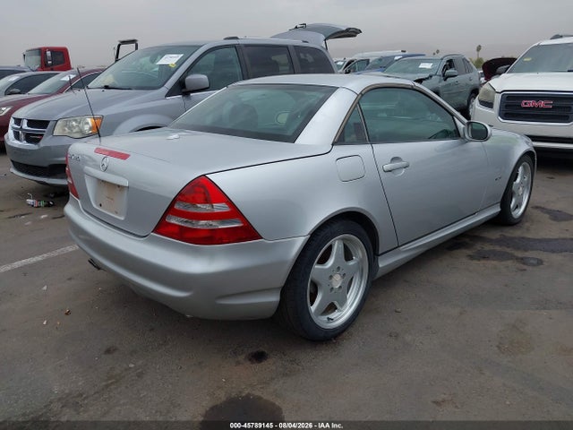 45789145 :رقم المزاد ، WDBKK65F71F200034 vin ، 2001 Mercedes-benz Slk 320 مزاد بيع