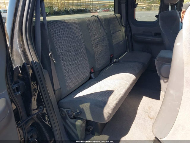 Продажа на аукционе авто 2002 Ford F-150 Lariat/xl/xlt, vin: 1FTRX17W42NA25704, номер лота: 45789180
