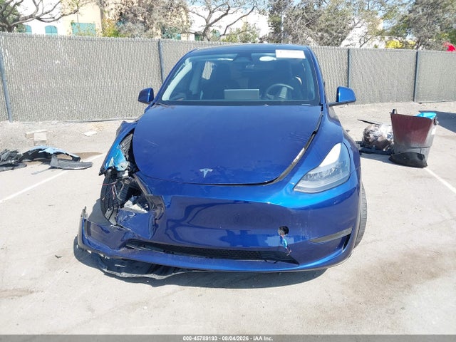 Продаж на аукціоні авто 2024 Tesla Model Y Long Range Dual Motor All-wheel Drive, vin: 7SAYGDEE7RF031306, номер лоту: 45789193