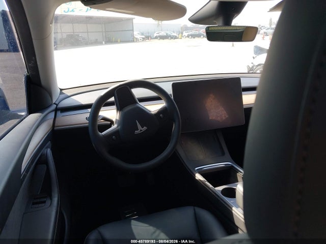 Продаж на аукціоні авто 2024 Tesla Model Y Long Range Dual Motor All-wheel Drive, vin: 7SAYGDEE7RF031306, номер лоту: 45789193