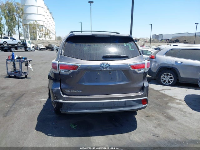 Toyota Highlander Le V6 2016 5TDZKRFH8GS183416 Image 17