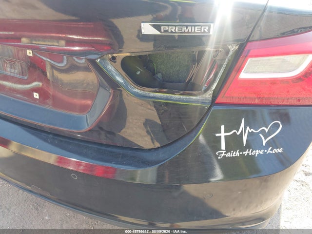 2017 Chevrolet Malibu Premier მანქანა იყიდება აუქციონზე, vin: 1G1ZH5SX6HF284727, აუქციონის ნომერი: 45789217