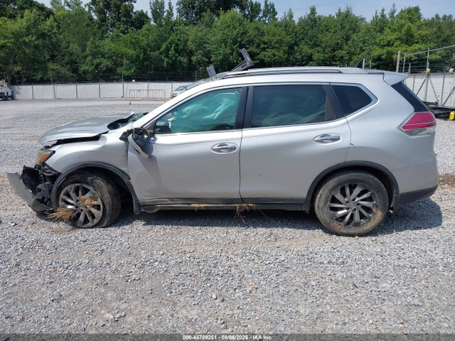 45789251 :رقم المزاد ، 5N1AT2MV9FC847292 vin ، 2015 Nissan Rogue Sl مزاد بيع