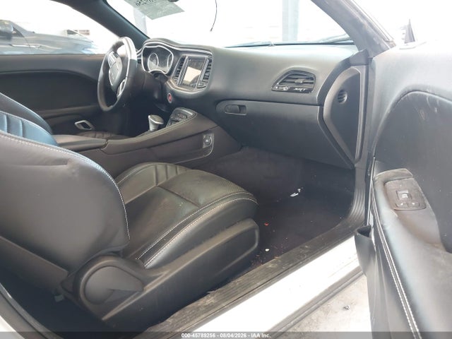 2C3CDZDJXGH275197 Dodge Challenger Srt 392