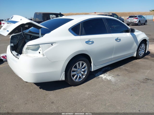 Nissan Altima 2.5 S 2014 1N4AL3AP5EN258877 Image 4