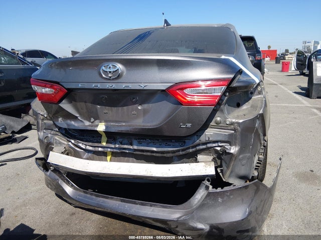 Toyota CAMRY LE 2019 4T1B11HK8KU200715 Image 17