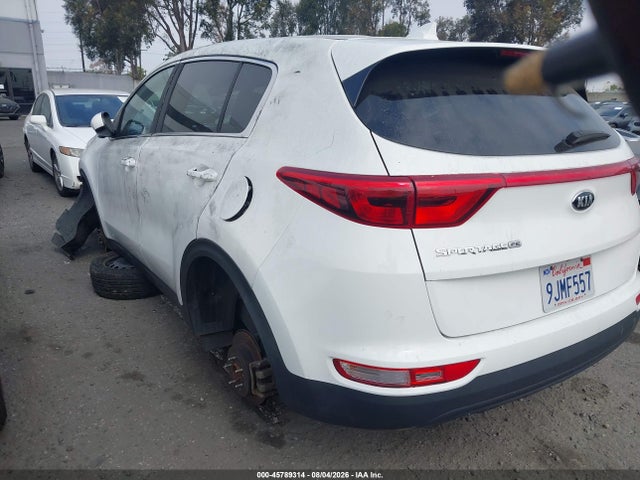 KIA Sportage Lx 2018 KNDPM3AC8J7402211 Image 3