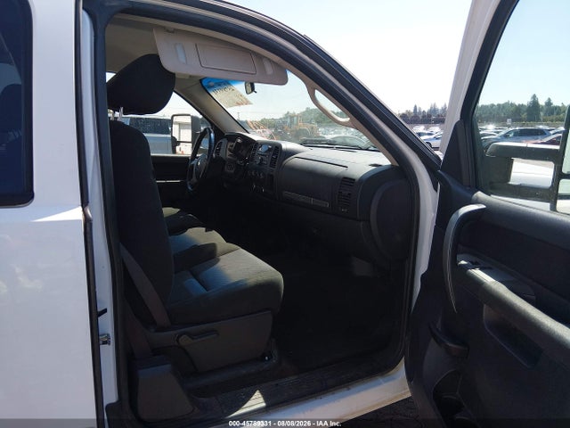 45789331 :رقم المزاد ، 1GCRKSEA1BZ334356 vin ، 2011 Chevrolet Silverado 1500 Lt مزاد بيع
