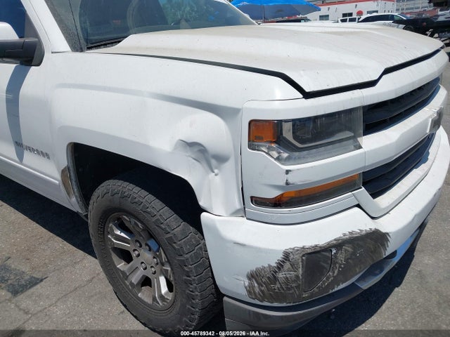 3GCUKREC4JG378175 Chevrolet Silverado 1500 2lt