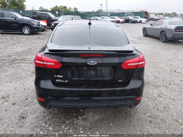 Ford FOCUS SE 2016 1FADP3F24GL296467 Image 16