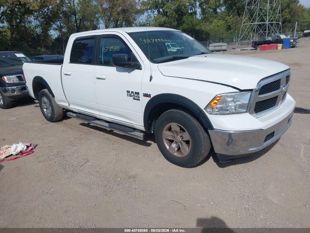 45789365 :رقم المزاد ، 1C6RR6TTXKS571869 vin ، 2019 Ram 1500 Classic Slt  4x2 6'4 Box مزاد بيع