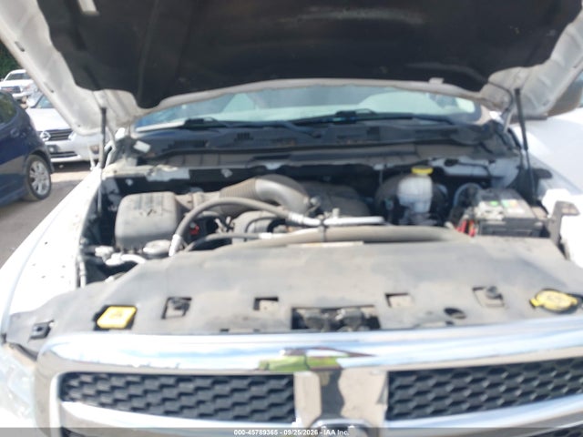 45789365 :رقم المزاد ، 1C6RR6TTXKS571869 vin ، 2019 Ram 1500 Classic Slt  4x2 6'4 Box مزاد بيع