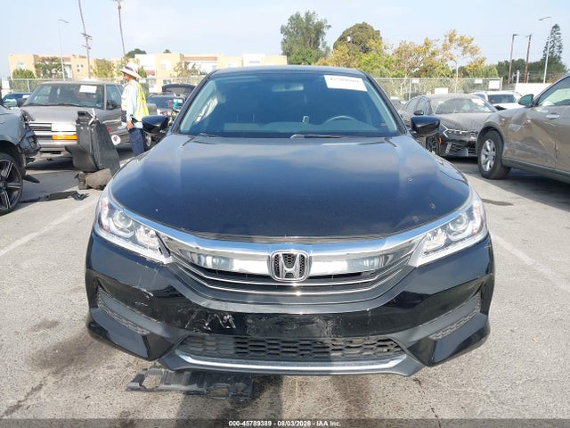 1HGCR2F38HA251842 Honda ACCORD LX