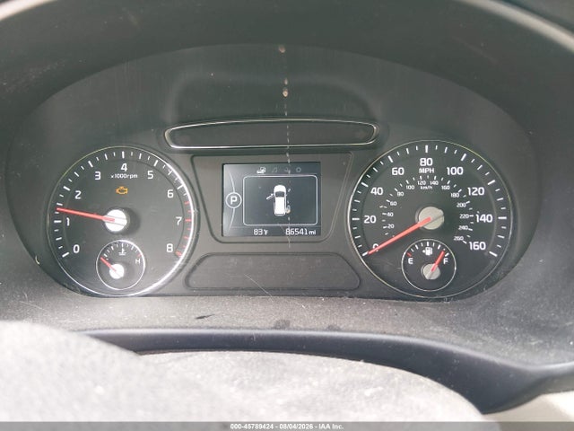 5XYPGDA54HG322495 KIA Sorento 3.3l Lx