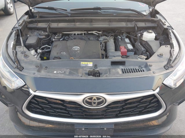 Toyota Highlander Xle 2021 5TDGZRBH6MS099213 Image 10