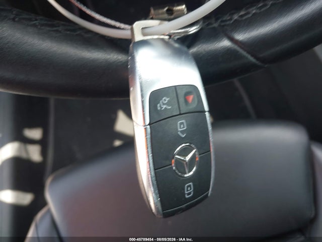 2021 Mercedes-benz Cla 250 მანქანა იყიდება აუქციონზე, vin: W1K5J4GB9MN185715, აუქციონის ნომერი: 45789454