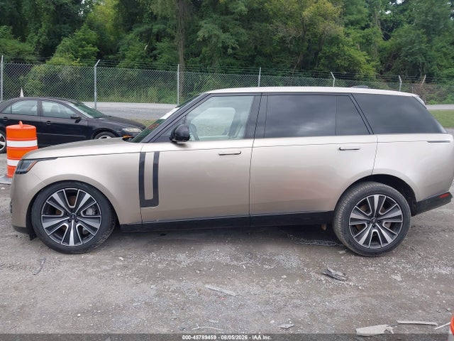 Продаж на аукціоні авто 2025 Land Rover Range Rover P530 Se 7 Seat, vin: SALKPBE97SA256357, номер лоту: 45789459