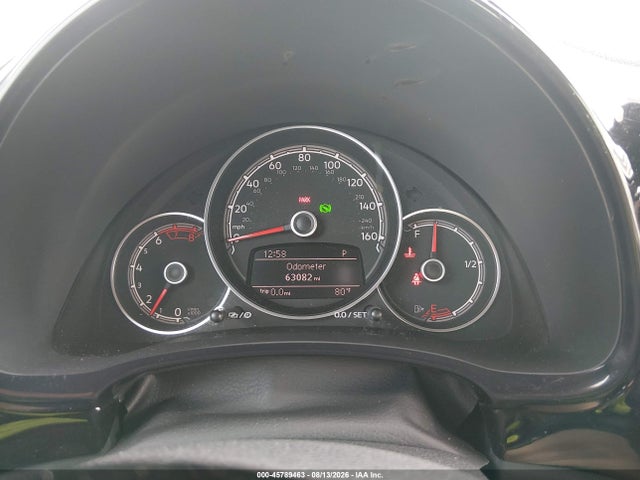 3VWFD7AT0JM700984 Volkswagen Beetle 2.0t Coast/2.0t S