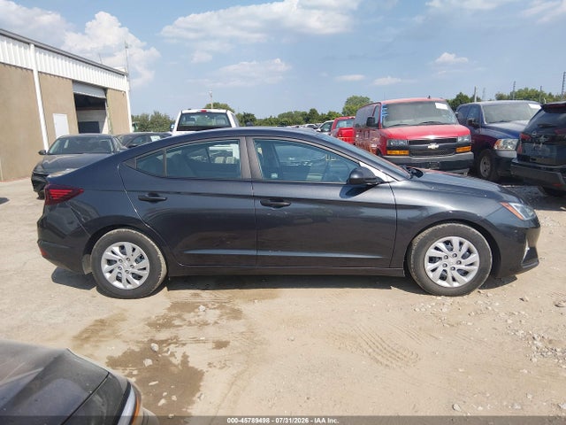 5NPD74LFXLH605381 Hyundai ELANTRA SE