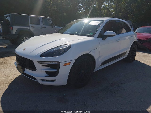 2018 Porsche Macan Gts მანქანა იყიდება აუქციონზე, vin: WP1AG2A59JLB63329, აუქციონის ნომერი: 45789501