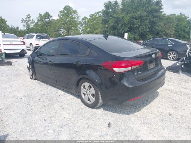 45789522 :رقم المزاد ، 3KPFK4A77HE083498 vin ، 2017 Kia Forte Lx مزاد بيع
