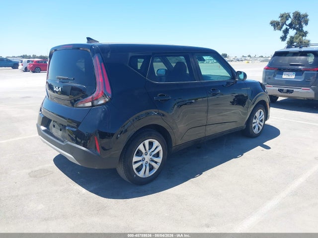 KIA SOUL LX 2023 KNDJ23AU3P7845489 Image 4
