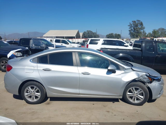 1G1BE5SM0J7106506 Chevrolet Cruze Lt Auto