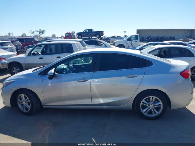 1G1BE5SM0J7106506 Chevrolet Cruze Lt Auto