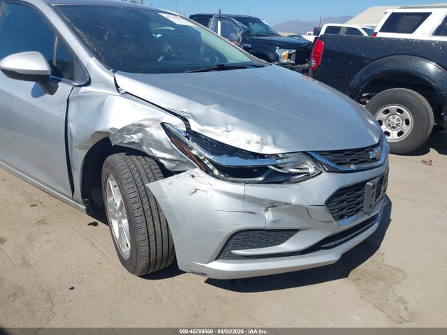 1G1BE5SM0J7106506 Chevrolet Cruze Lt Auto