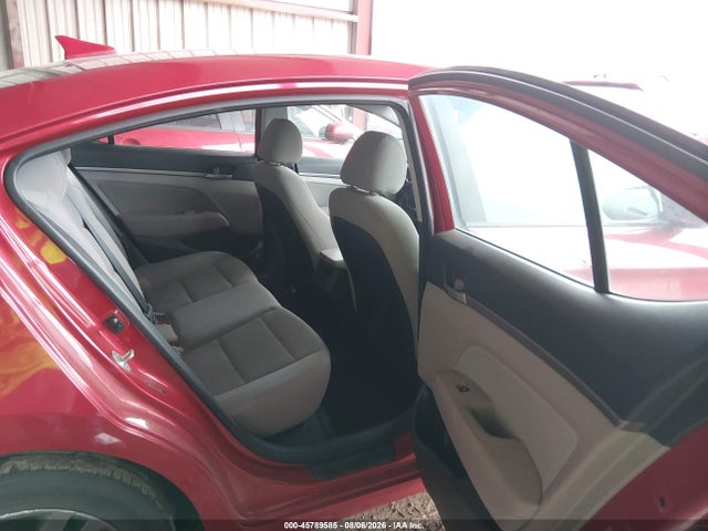 Hyundai Elantra Value Edition 2018 5NPD84LFXJH280967 Image 8