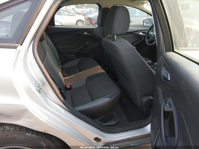 Ford FOCUS SE 2014 1FADP3F28EL391868 Image 8