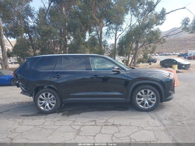 Toyota Grand Highlander Limited 2025 5TDAAAA50SS028480 Image 14