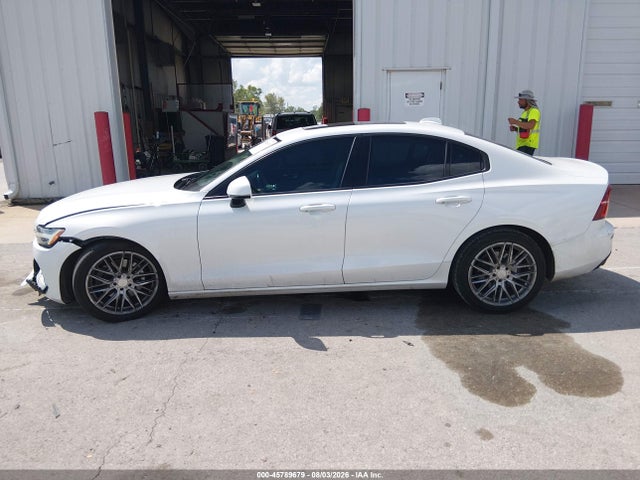 Продаж на аукціоні авто 2020 Volvo S60 T5 Momentum, vin: 7JR102FK9LG044181, номер лоту: 45789679