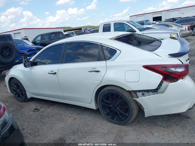 45789722 :رقم المزاد ، 1N4AL3AP3JC298154 vin ، 2018 Nissan Altima 2.5 Sr مزاد بيع