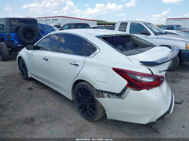 45789722 :رقم المزاد ، 1N4AL3AP3JC298154 vin ، 2018 Nissan Altima 2.5 Sr مزاد بيع