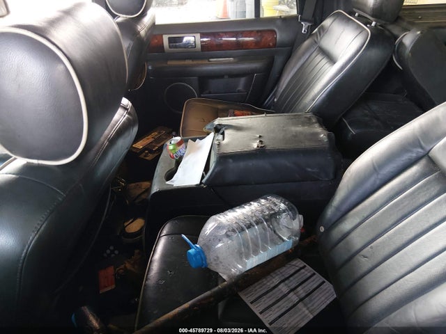 Продажа на аукционе авто 2006 Lincoln Navigator Luxury/ultimate, vin: 5LMFU27526LJ16151, номер лота: 45789729