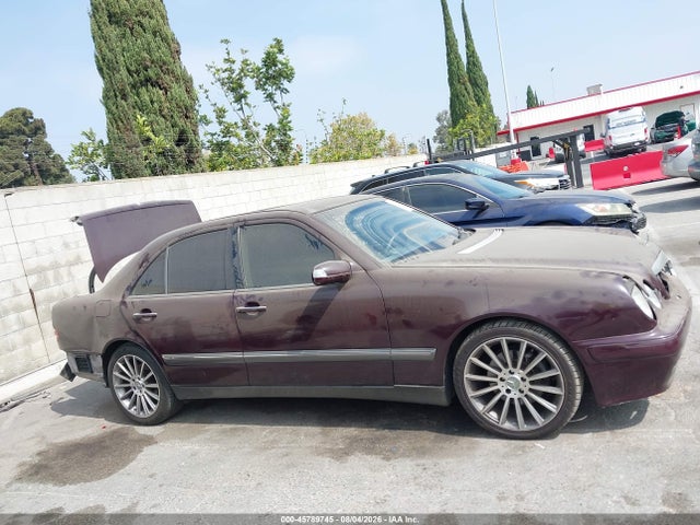Продажа на аукционе авто 2002 Mercedes-benz E 320 Special Edition, vin: WDBJF65J72B460978, номер лота: 45789745