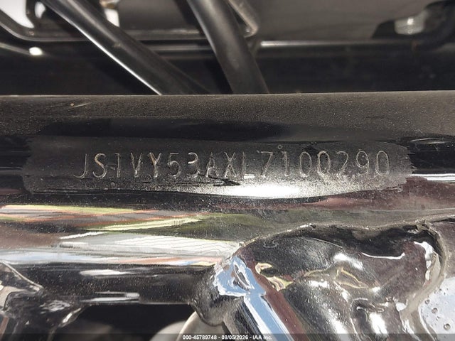 Suzuki VZR1800 2020 JS1VY53AXL7100290 Image 10