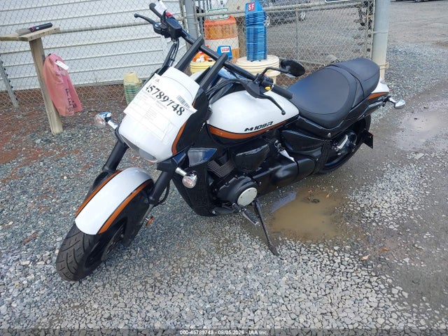 Suzuki VZR1800 2020 JS1VY53AXL7100290 Image 2