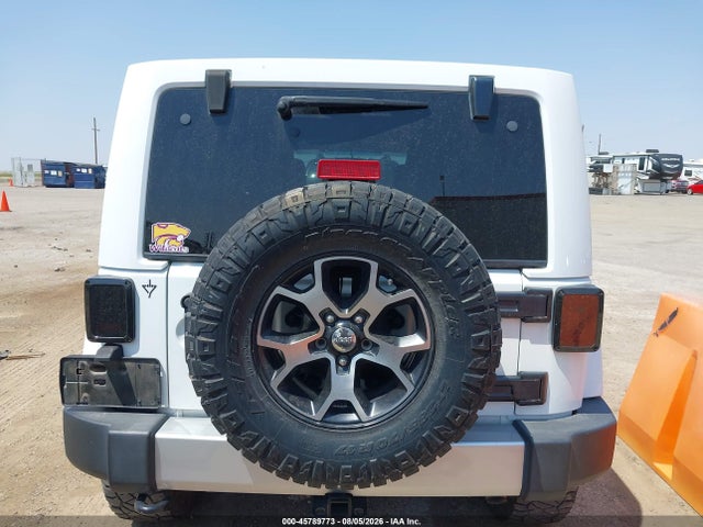 2015 Jeep Wrangler Unlimited Sahara მანქანა იყიდება აუქციონზე, vin: 1C4BJWEG2FL613064, აუქციონის ნომერი: 45789773