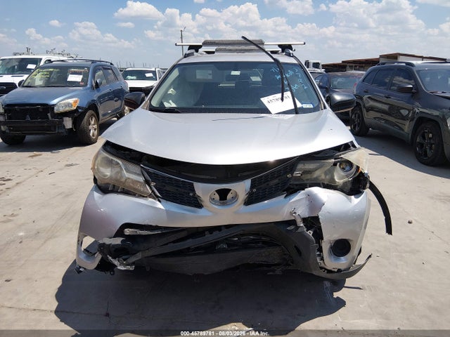 2015 Toyota Rav4 Le მანქანა იყიდება აუქციონზე, vin: JTMZFREV1FJ053792, აუქციონის ნომერი: 45789781