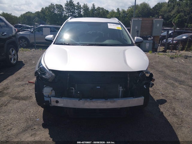 2020 Kia Niro Lx მანქანა იყიდება აუქციონზე, vin: KNDCB3LC3L5426996, აუქციონის ნომერი: 45789807