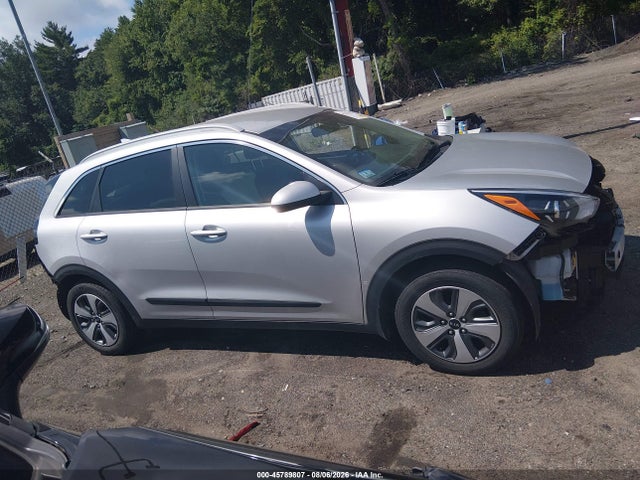 2020 Kia Niro Lx მანქანა იყიდება აუქციონზე, vin: KNDCB3LC3L5426996, აუქციონის ნომერი: 45789807