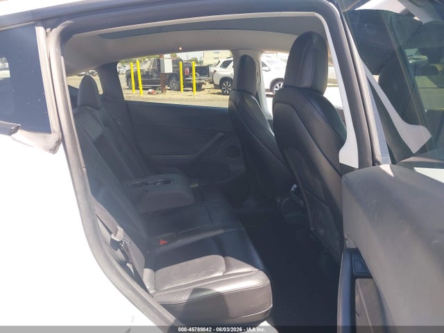 Продажа на аукционе авто 2022 Tesla Model Y Long Range Dual Motor All-wheel Drive, vin: 7SAYGDEE3NF370882, номер лота: 45789842