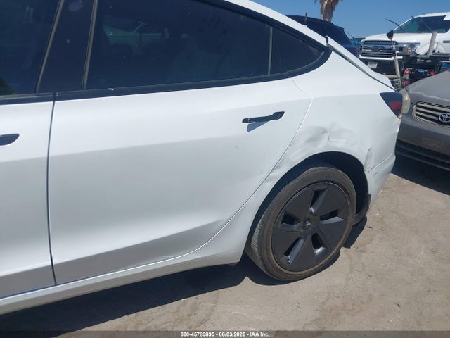 Tesla Model 3 Rear-wheel Drive 2023 5YJ3E1EA3PF517570 Image 23