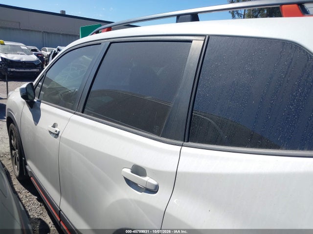 Subaru Forester Sport 2019 JF2SKAKC4KH567379 Image 15